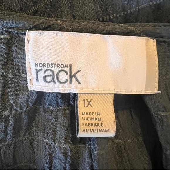 Nordstrom Rack Gray/Green V-Neck Button Loop Long Sleeve Blouse Size 1X EUC - Picture 4 of 6